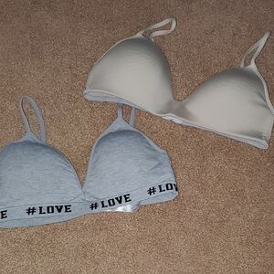 Set Of 2. Delta & Wonder Nation Gray and Cream Wireless Bras